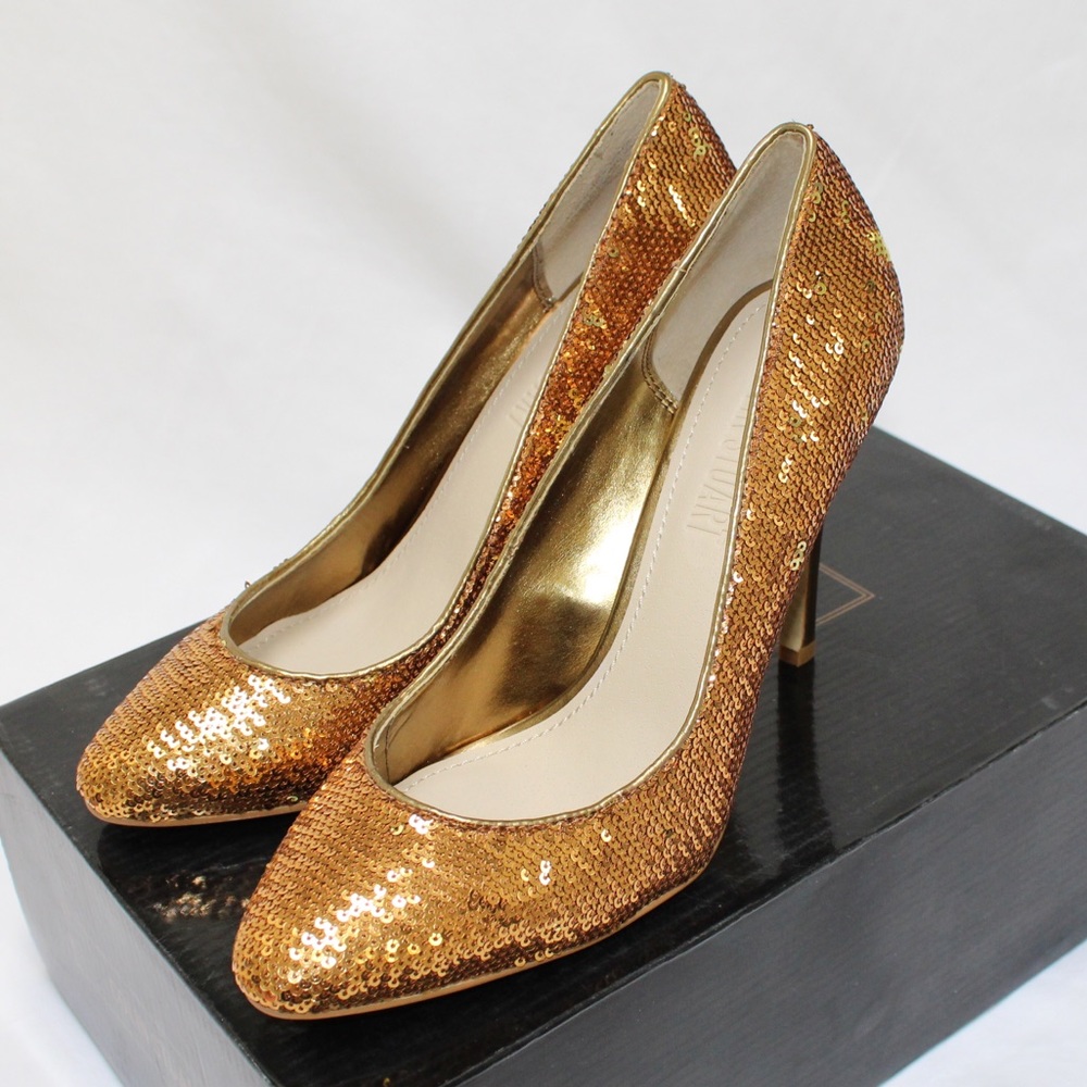 Victoria Secret- Colin Stuart Sequin Pumps